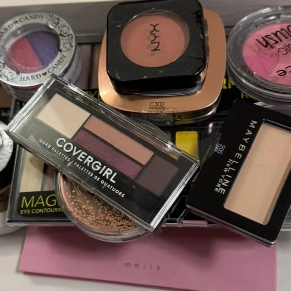 Lot of 15 Powders and Colors of Different Uses and Brands - Picture 3 of 3